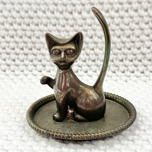 Vintage Hong Kong Silver Plated Marked Big Eyes Creepy MCM Cat Ring Holder - Picture 1 of 5